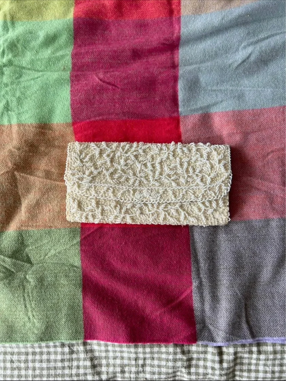N/A elegant ivory